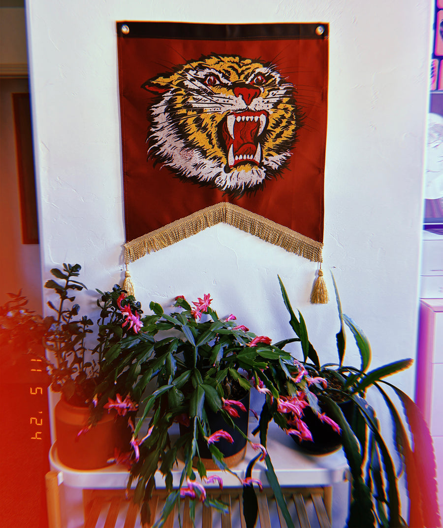 Tiger Head Banner