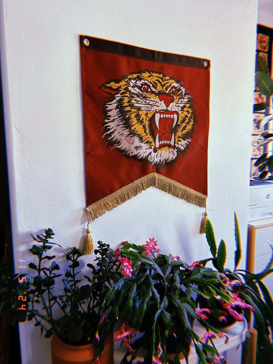 Tiger Head Banner